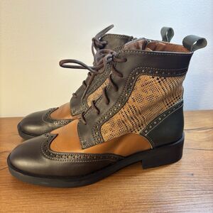 Nemonic Womens 38 Leather Wingtip Brogue Boots Booties Contrasting Colors Narrow